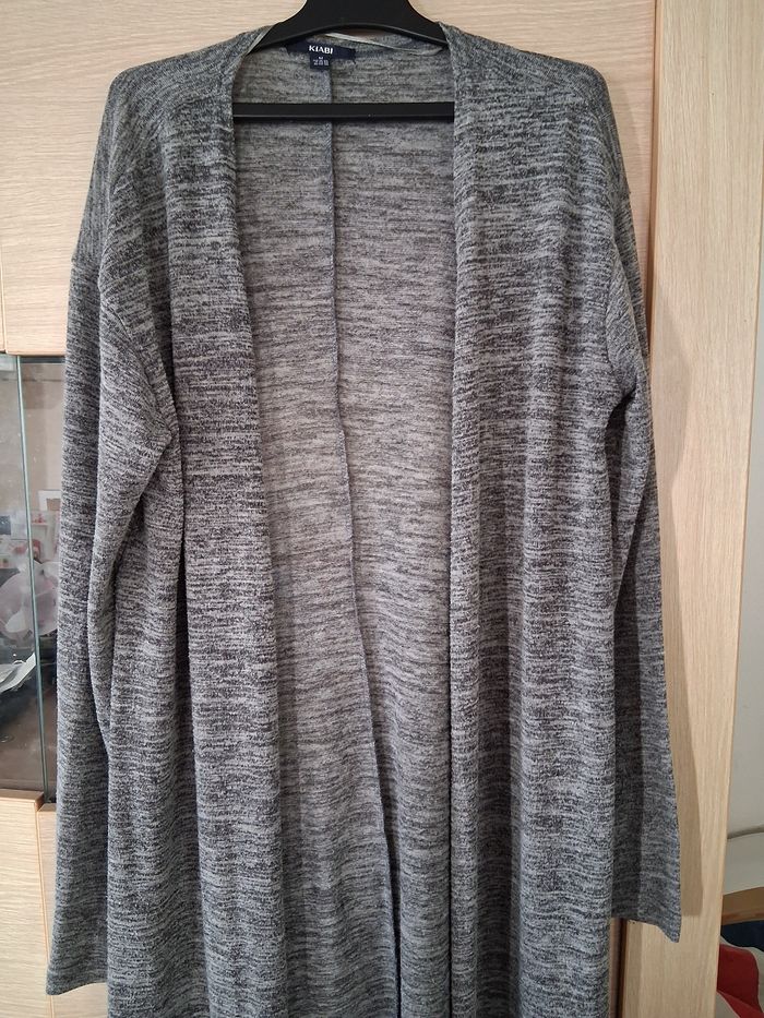 Long gilet gris - photo numéro 2