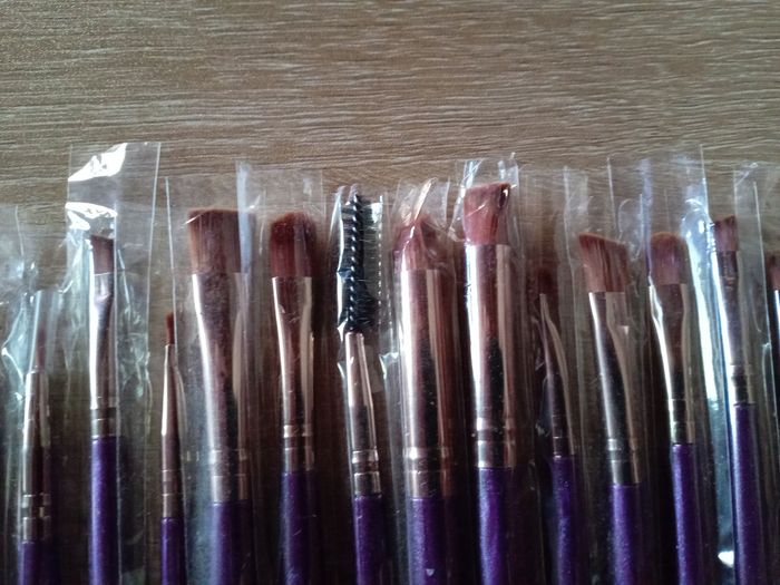 Pinceaux maquillage - photo numéro 3