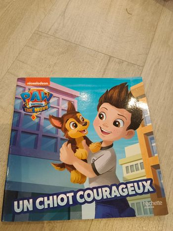 Livre un chiot courageux