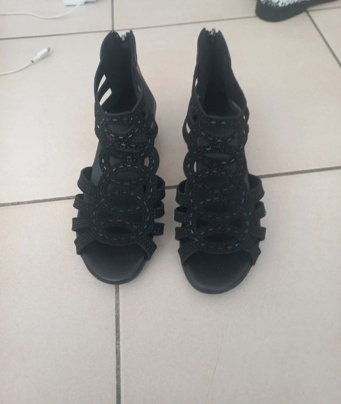 Chaussure été 36