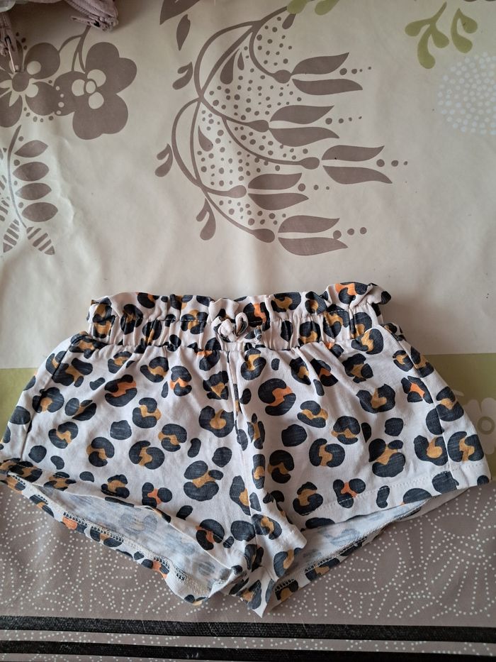 Short fille 6 mois