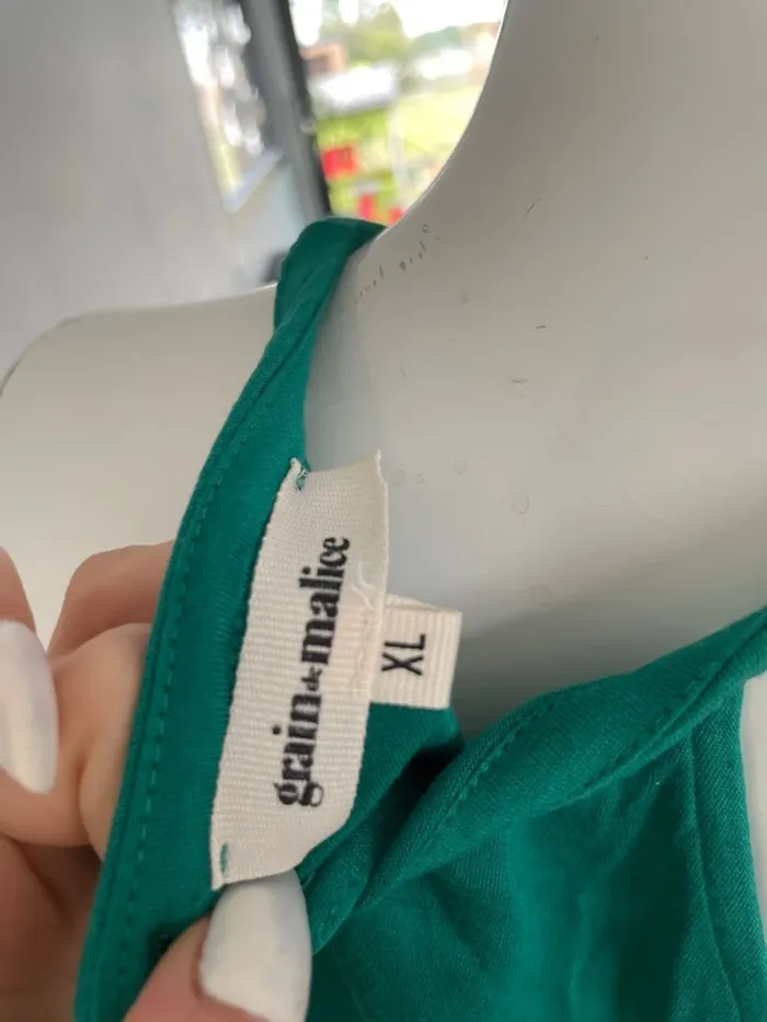 Haut vert - photo numéro 4