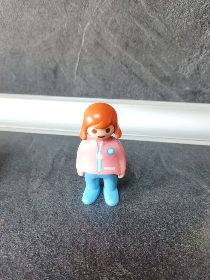 Femme cheveux roux