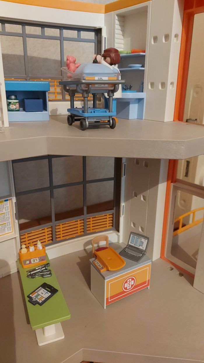 Hopital pédiatrie playmobil - photo numéro 3