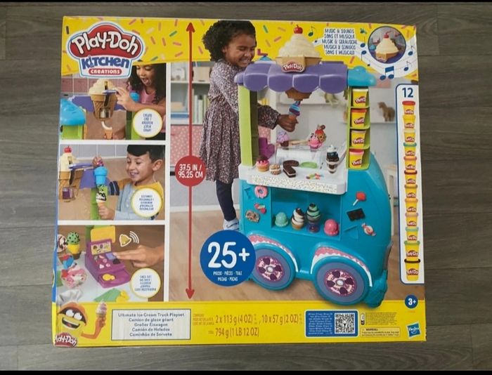 Chariot glacier playdoh