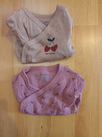 Lot bodies fille