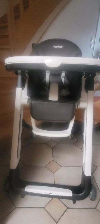 Chaise haute peg perego siesta