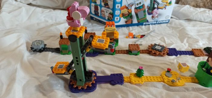 Lego 71387 super Mario starter course avec boîte et guide de démarrage - photo numéro 2