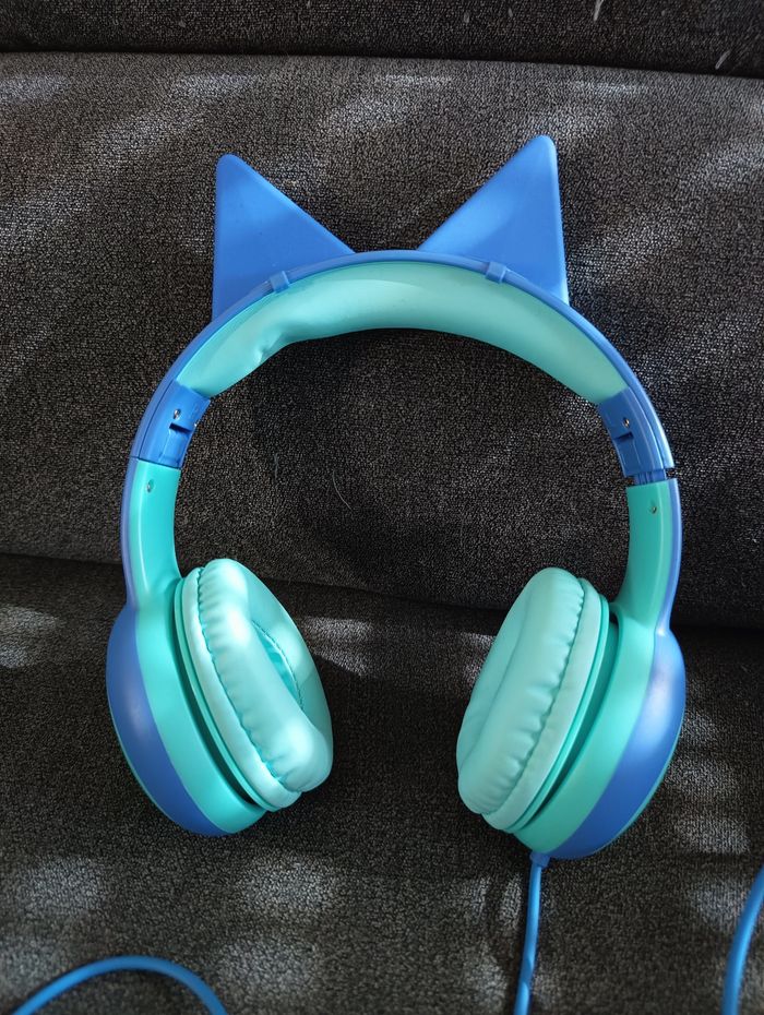 Lot casque pliables  enfant avec boîte - photo numéro 2