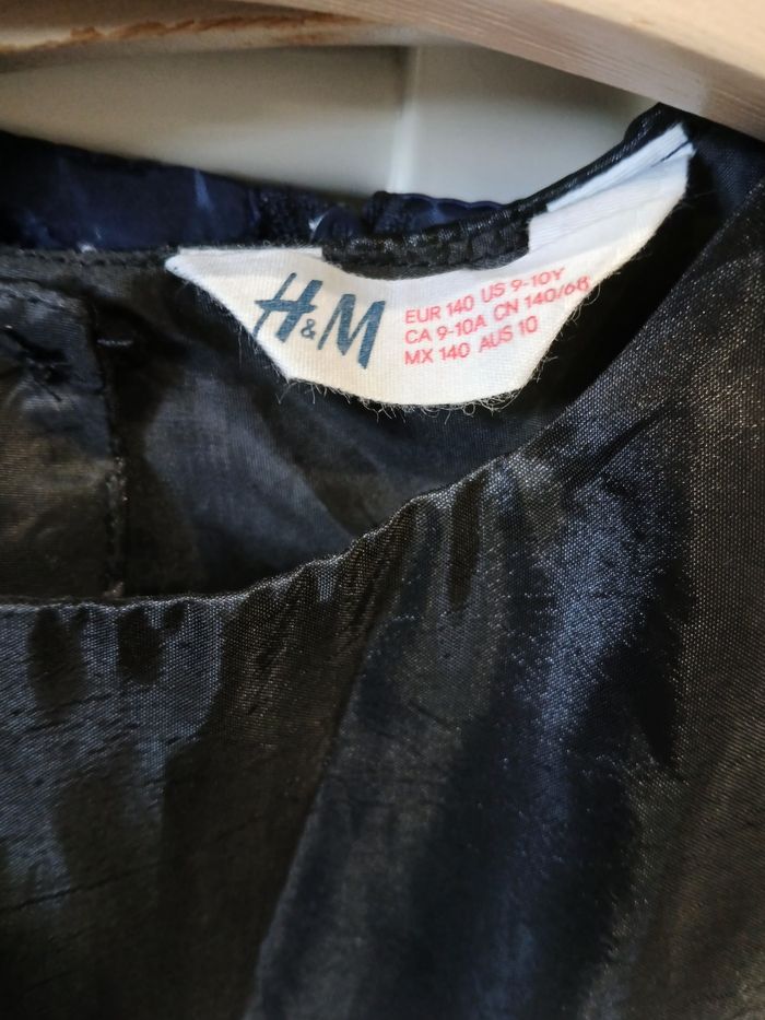Robe de cérémonie H&M, 9/10 ans, très bon état - photo numéro 3