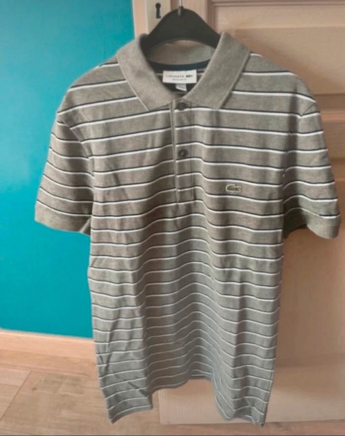 Polo gris Lacoste