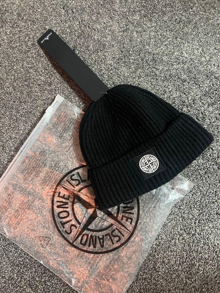 Bonnet stone Island 1.1
