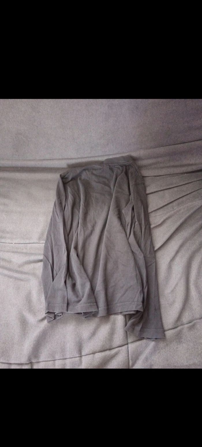 T shirt noir - photo numéro 3