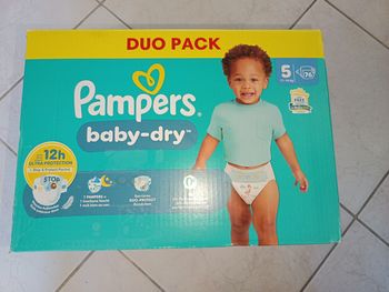 Couches pampers taille 5