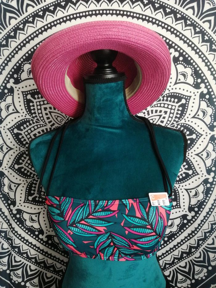 Haut de maillot de bain vert foncé motifs tropicaux / domyos / (95C)