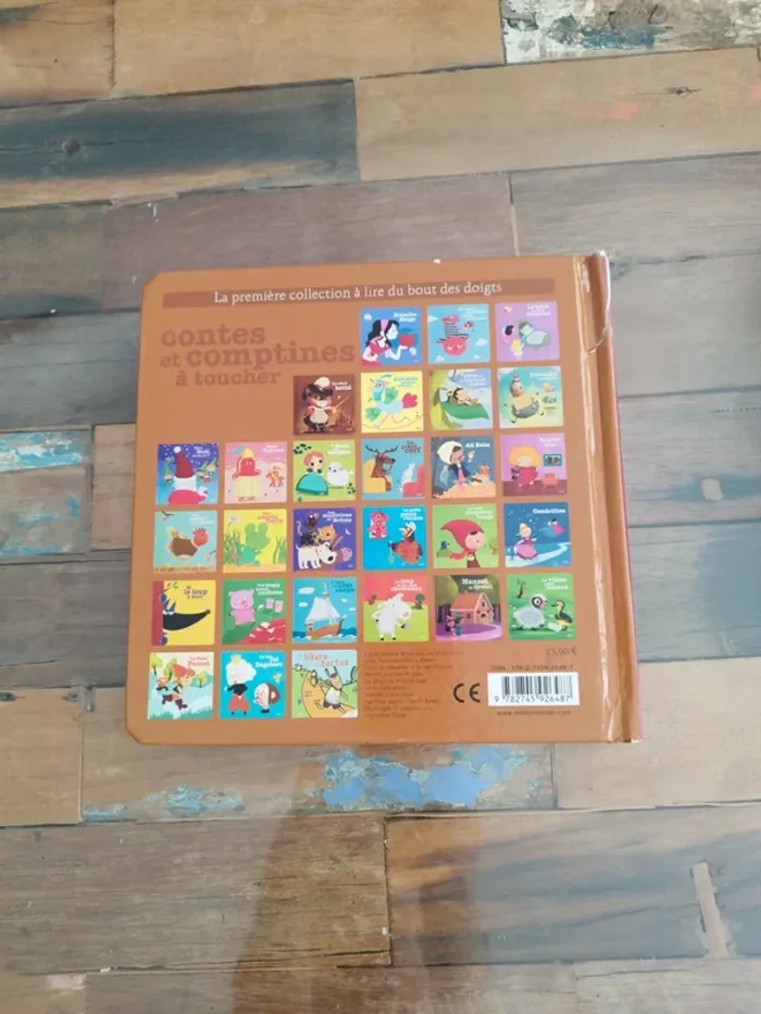 Livre à toucher le chat botté - photo numéro 2