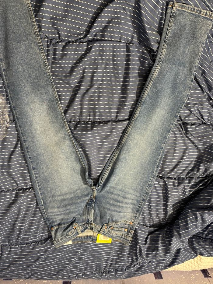 Jean’s Lévis  511 slim taille 41 - photo numéro 5