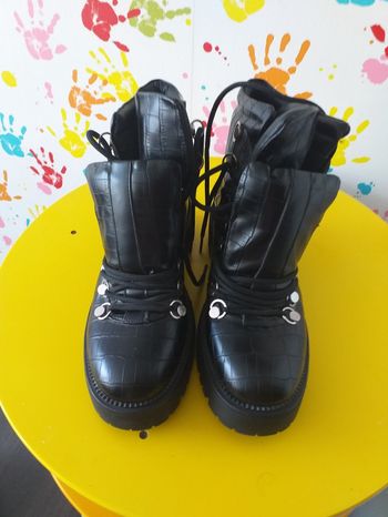 Bottines neuves noires