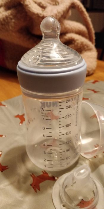 Lot Biberons Nuk et Mam + deux becs anti-fuite