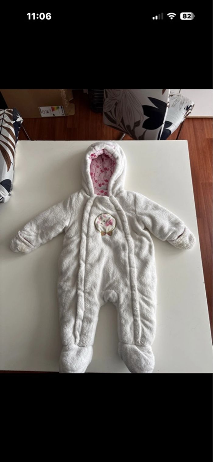 Combinaison bébé - photo numéro 2