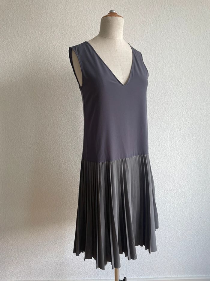 Robe grise bimatière Fabiana Filippi