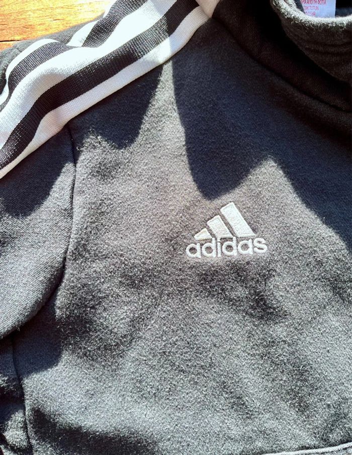 Sweat-shirt à capuche - photo numéro 2