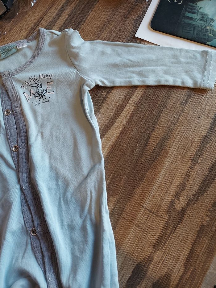 Combinaison looney tunes 4/6mois - photo numéro 5