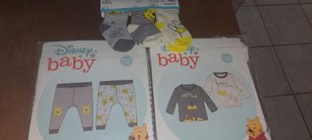 Lot vêtements Winnie l'Ourson 12-18 mois
