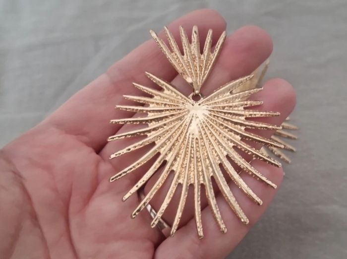 Grandes boucles d'oreilles - photo numéro 3