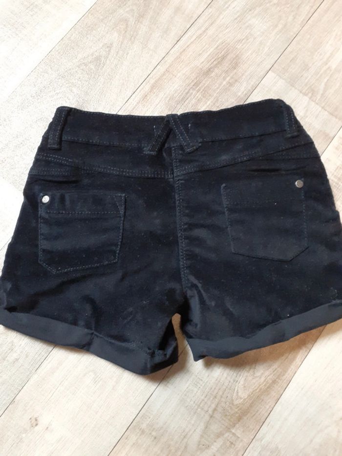 Short en velours fille noir 4 ans neuf - photo numéro 5
