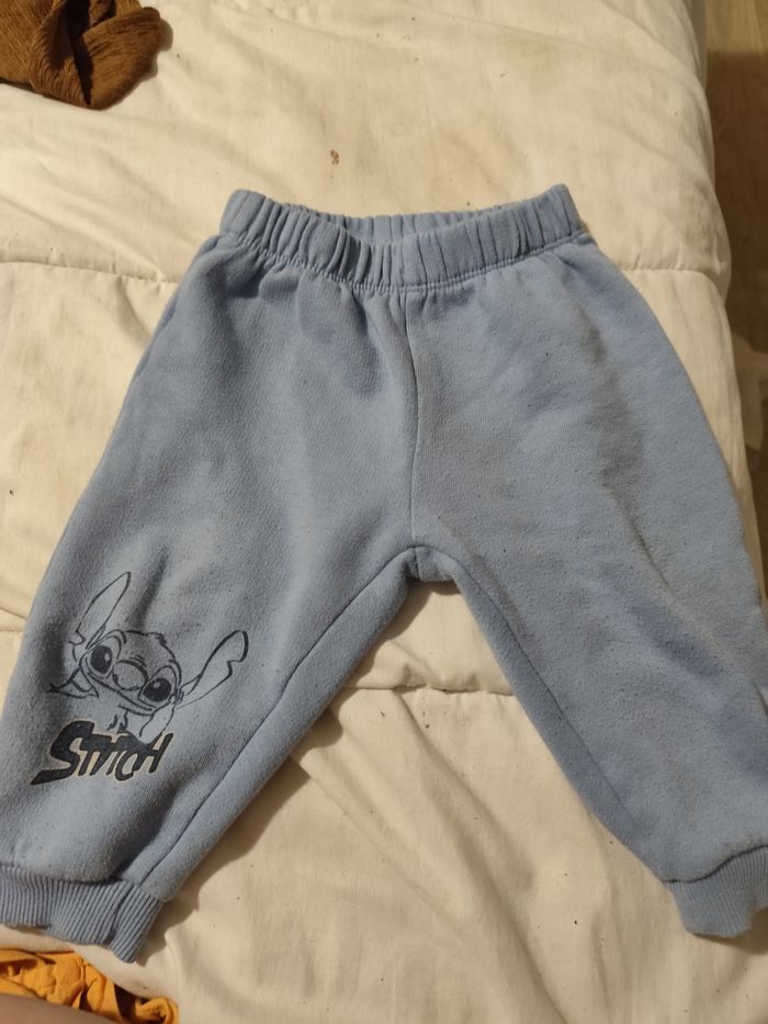 Pantalon Stitch