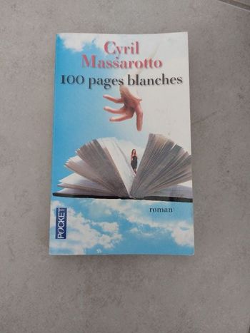 100 pages blanches