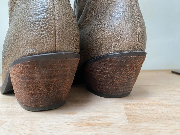 Bottes - photo numéro 3