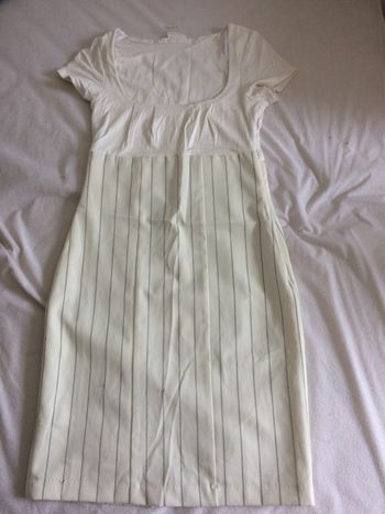 Robe tailleur chic blanche rayée 36