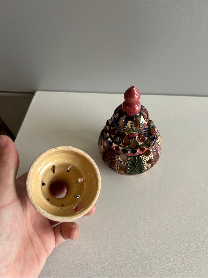 Brûleur à cône / photophore artisanal en céramique – 19 cm - photo numéro 3
