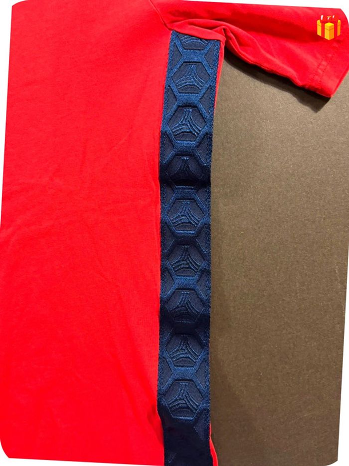 T-shirt Adidas Rouge et Bleu taille M - photo numéro 2