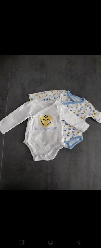 Lot de 2 bodies manches longues 1 mois