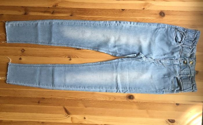 Jeans LMTD 14 ans