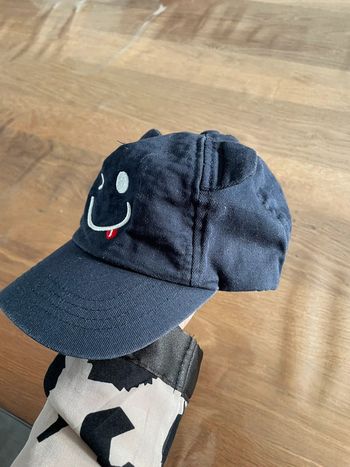 Casquette bébé bleu marine