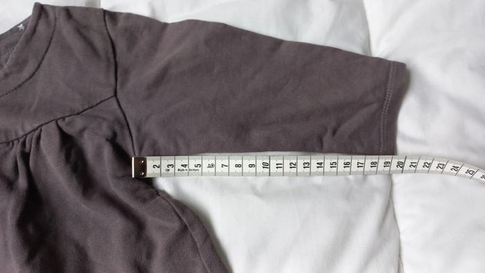 Gilet gris à pressions - photo numéro 4