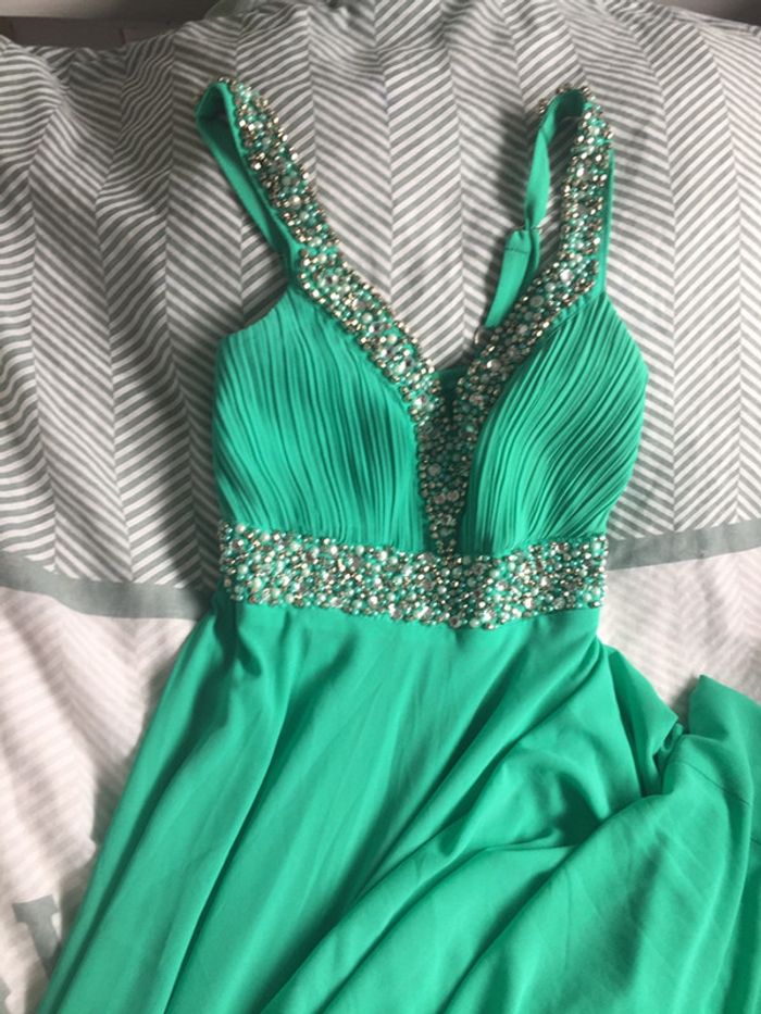 Robe de soirée - photo numéro 3