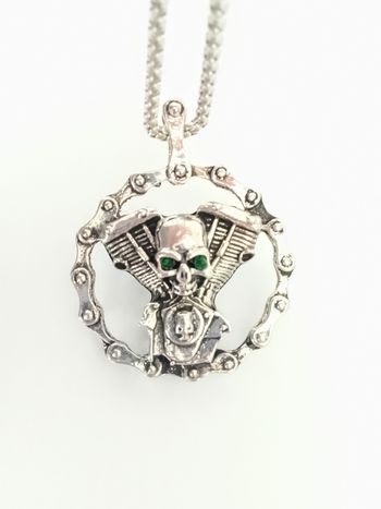 Chaîne + pendentif skull