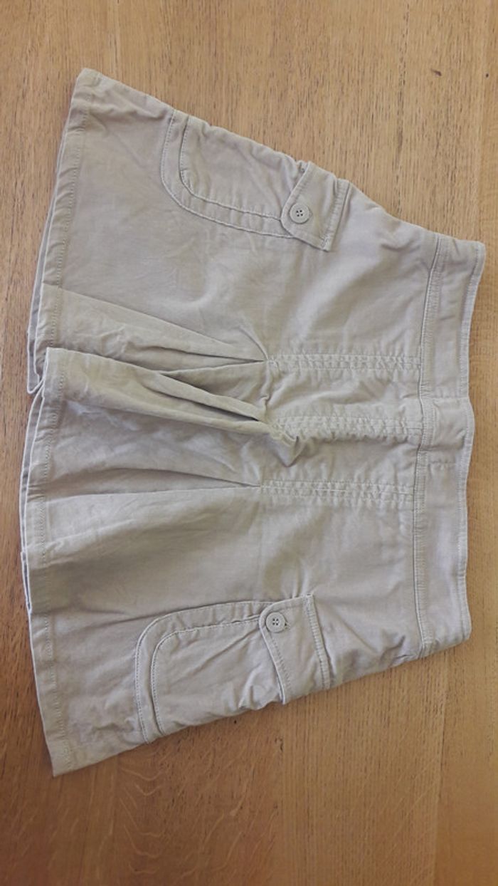 Jupe en velours beige en taille 36