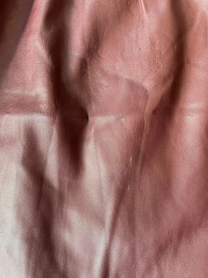 Jupe courte simili cuir bordeaux - photo numéro 5