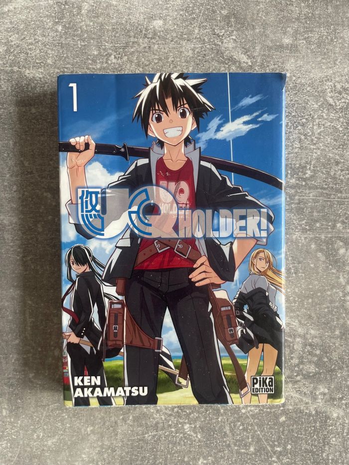 Manga UQ holder tome 1 en version française.