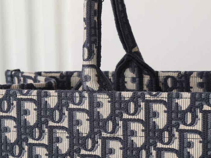 Dior Book Tote 0175 - photo numéro 5