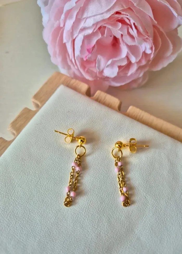 1 paire de boucles d'oreilles dorée or en acier inoxydable perles rose - photo numéro 2