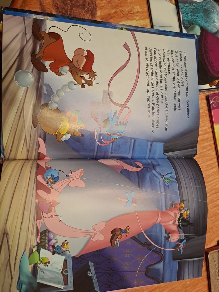 Lot 8 livres disney - photo numéro 3