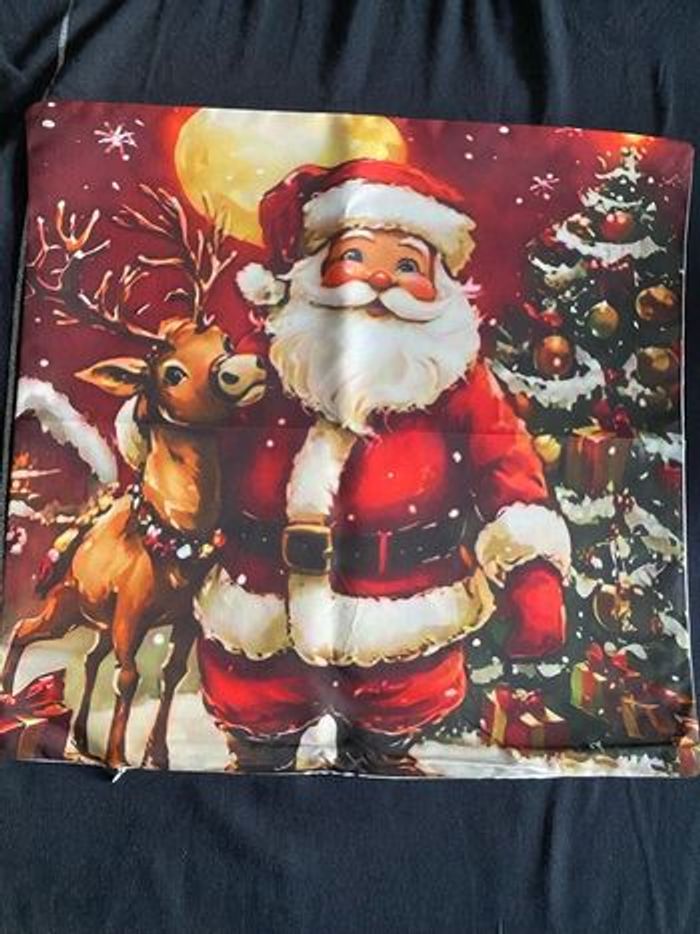Lot de 4 taies d’oreiller (40x40cm) Noël - photo numéro 5