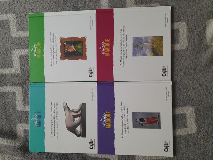 Lot de 4 livres macdo - Collection musée magique - photo numéro 2